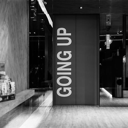 Suites Contempo Mexico City Exterior photo The elevator at the entrance of the building