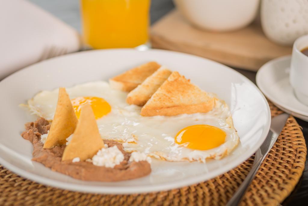 Suites Contempo Mexico City Exterior photo Fried eggs